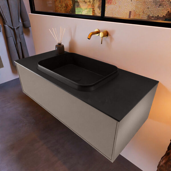 MONDIAZ ERIN 100cm badmeubel onderkast kleur Smoke met 1 lade. Wastafel RIDGE midden 0 kraangaten kleur Urban.