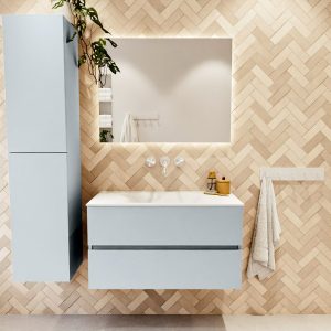 MONDIAZ VICA 90cm badmeubel onderkast Clay 2 lades. Wastafel CLOUD midden zonder kraangat, kleur Talc met spiegel LED.