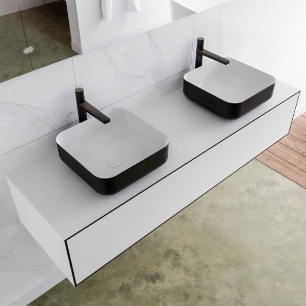 MONDIAZ LAGOM 150 badmeubel solid surface urban 1 lades BINX dubbel 2 kraangaten