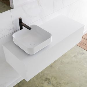 MONDIAZ LAGOM 110 badmeubel solid surface talc 1 lades BINX links 1 kraangat