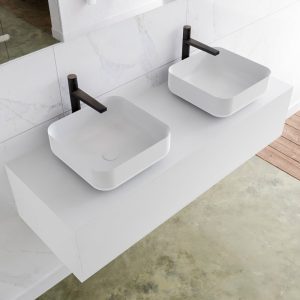 MONDIAZ LAGOM 130 badmeubel solid surface talc 1 lades BINX dubbel 2 kraangaten