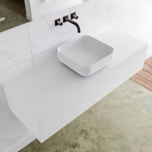 MONDIAZ LAGOM 130 badmeubel solid surface talc 1 lades BINX midden 0 kraangaten