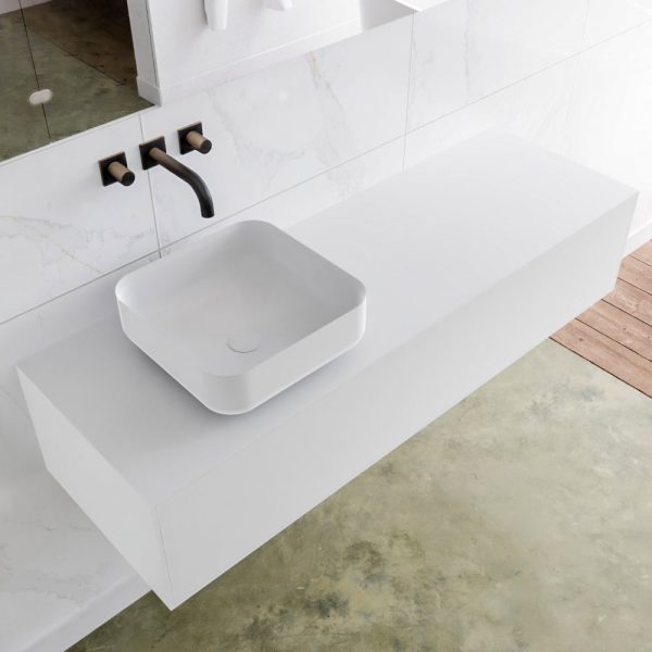 MONDIAZ LAGOM 140 badmeubel solid surface talc 1 lades BINX links 0 kraangaten