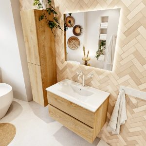 MONDIAZ VICA 80cm badmeubel onderkast Washed Oak 2 lades. Wastafel Denia midden 1 kraangat, kleur Glanzend Wit met spiegel LED.