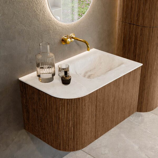 MONDIAZ KURVE-DLUX 75cm badmeubel ronding Links kleur Walnut met 1 lade en 1 deur. Wastafel GRUNNE Rechts zonder kraangat Frappe.